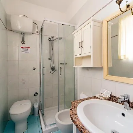Mare Aparthotel *