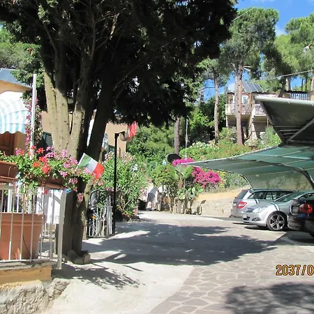 Ξενοδοχείο με διαμερίσματα Mare Marina di Campo
