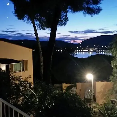 Apart Otel Mare